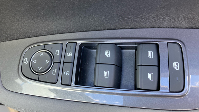 BYD Dolphin Surf 115kW Comfort 43kWh 5dr Auto Electric Hatchback